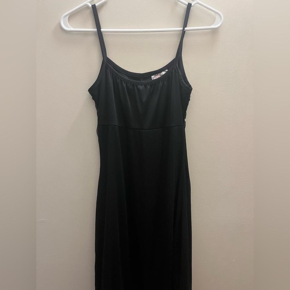 Elegant Black Midi Dress